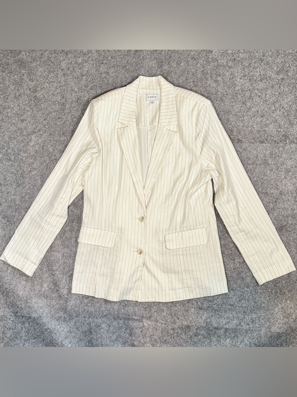 Evereve Size Large Cream Pinstripe Blazer Size Large - Excellent Condition